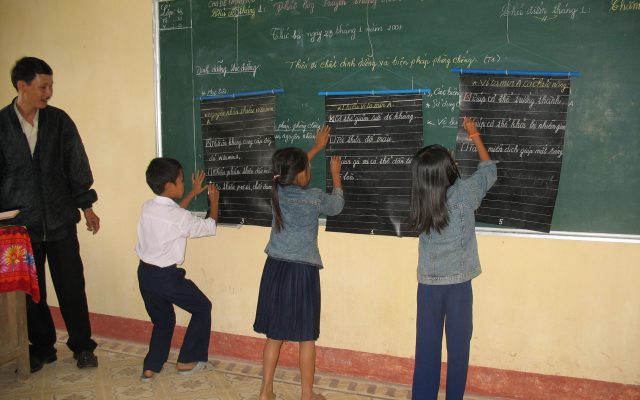 Knowledge competition on nutrition at school in Vietnam ©Gret